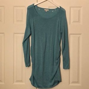 Liz Lange Maternity Long Fit  Long Sleeve Shirt